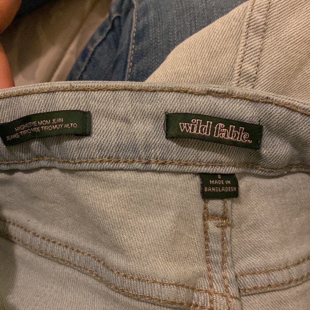 Light ripped mom jeans - Picture 4 of 4